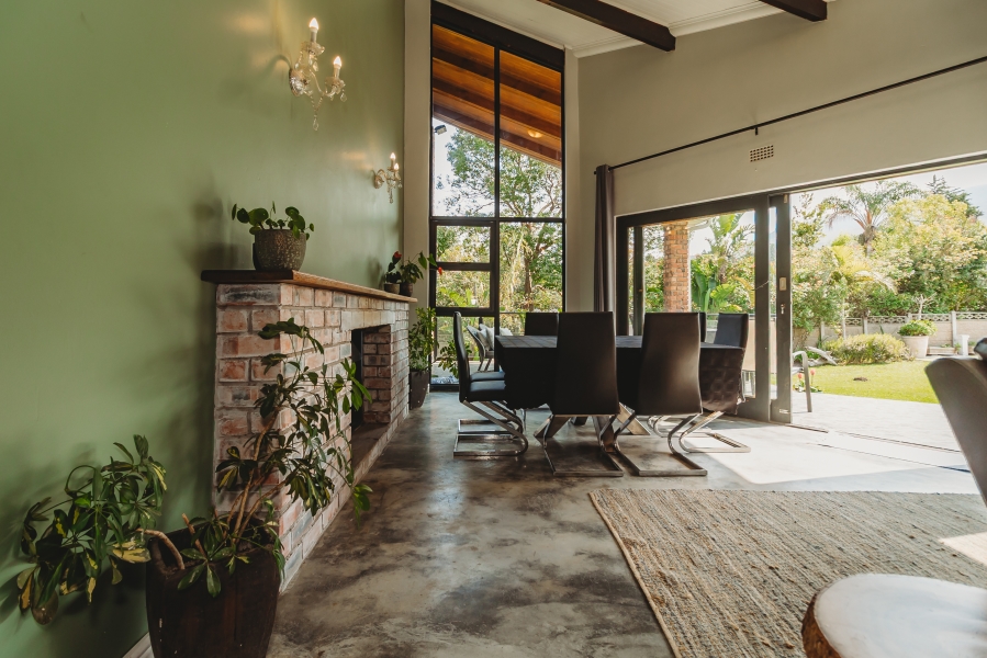 6 Bedroom Property for Sale in Camphersdrift Western Cape